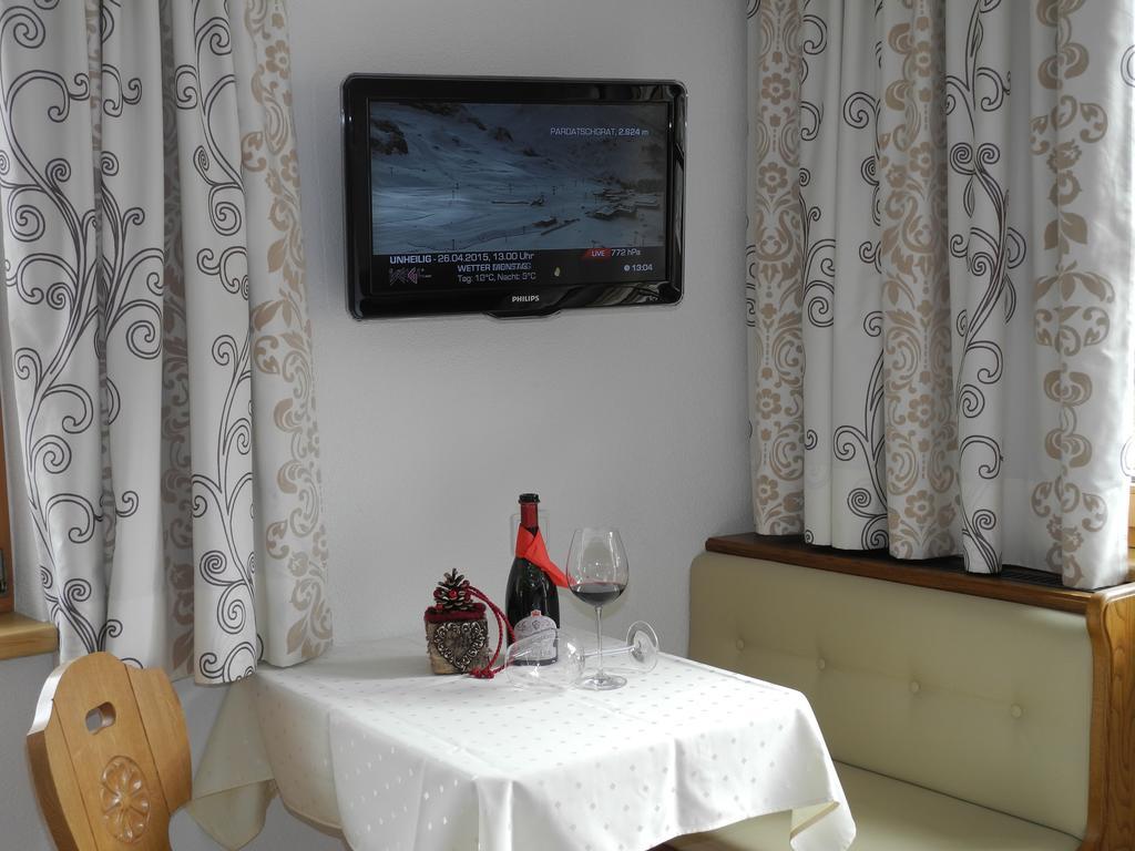 Valbella Apartment Ischgl Room photo